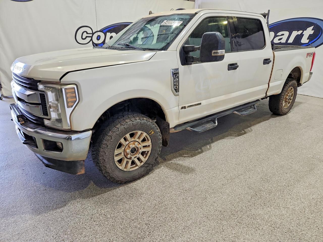 Salvage Ford F-250 Image