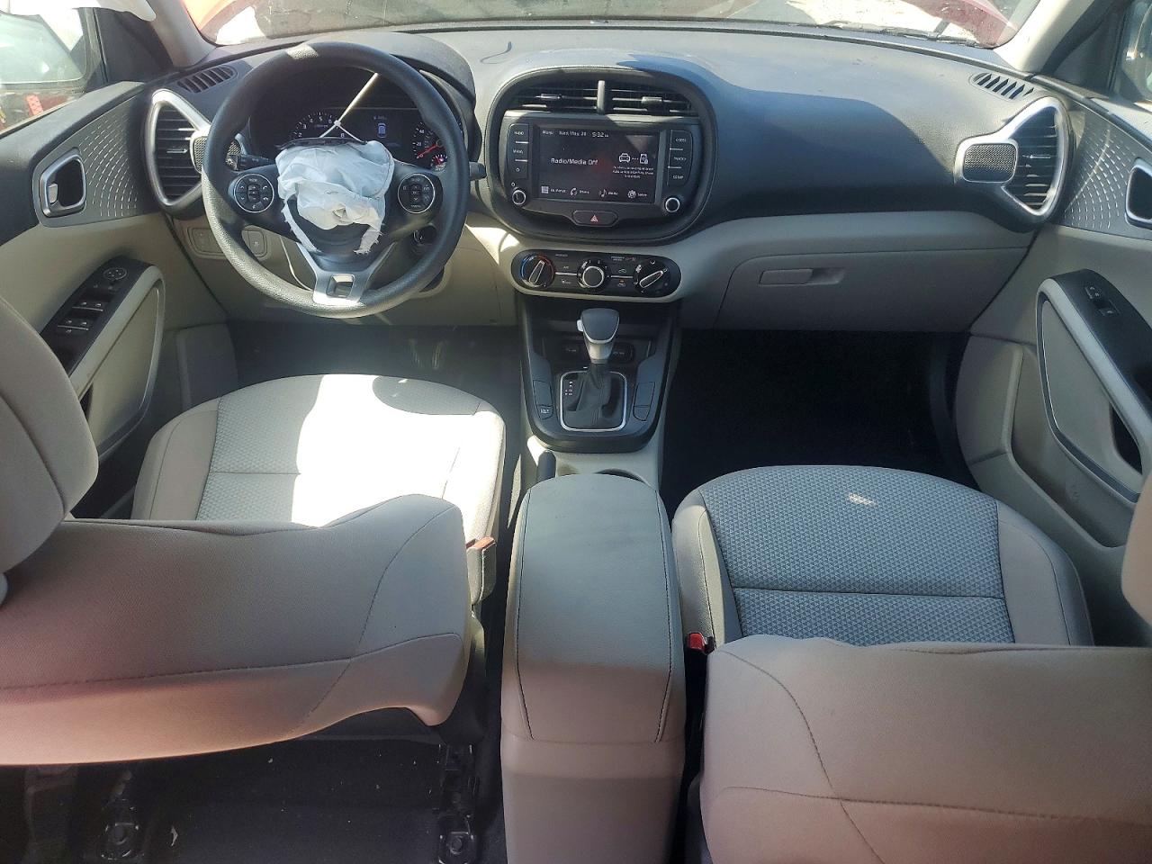 Kia Soul Lx