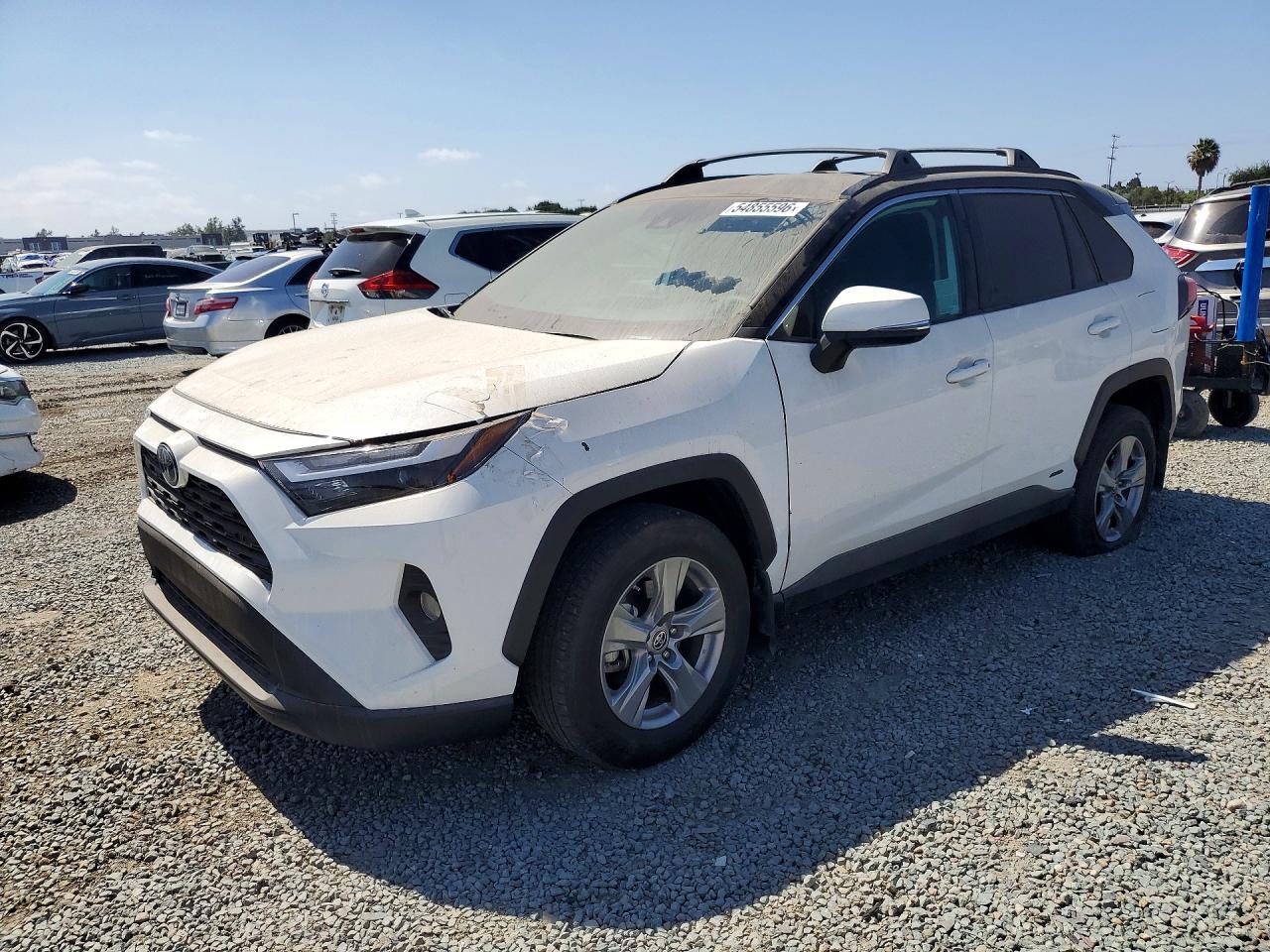 Salvage Toyota RAV4 Image