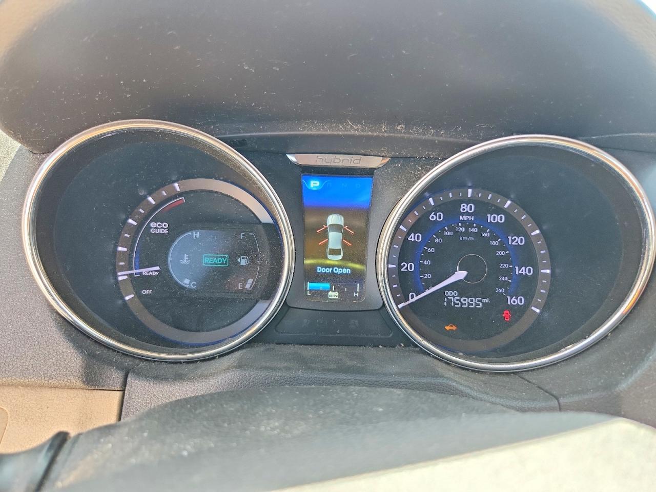 Hyundai SONATA Hybrid