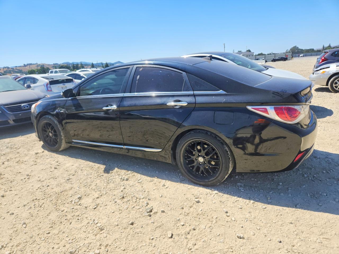 Hyundai SONATA Hybrid