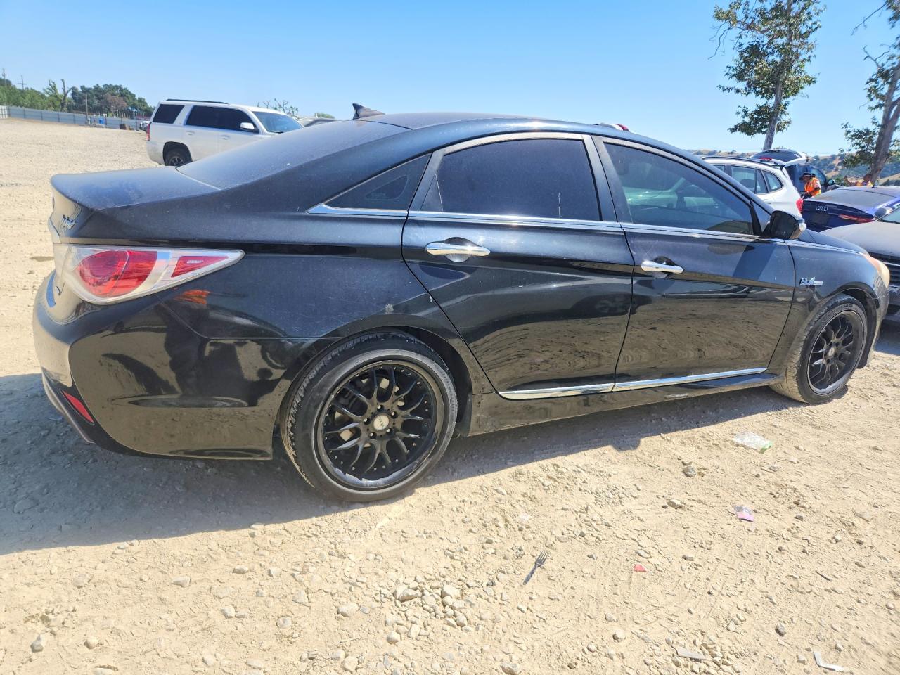 Hyundai SONATA Hybrid