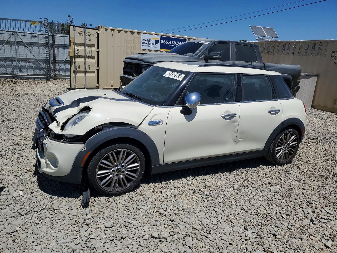 Salvage MINI Cooper Image