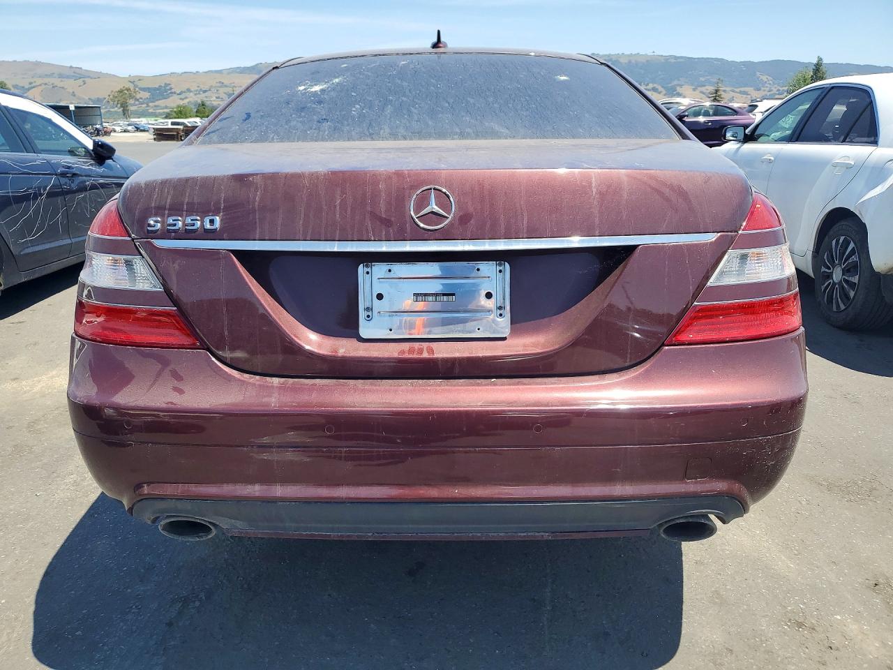 Mercedes-Benz S-Class 550