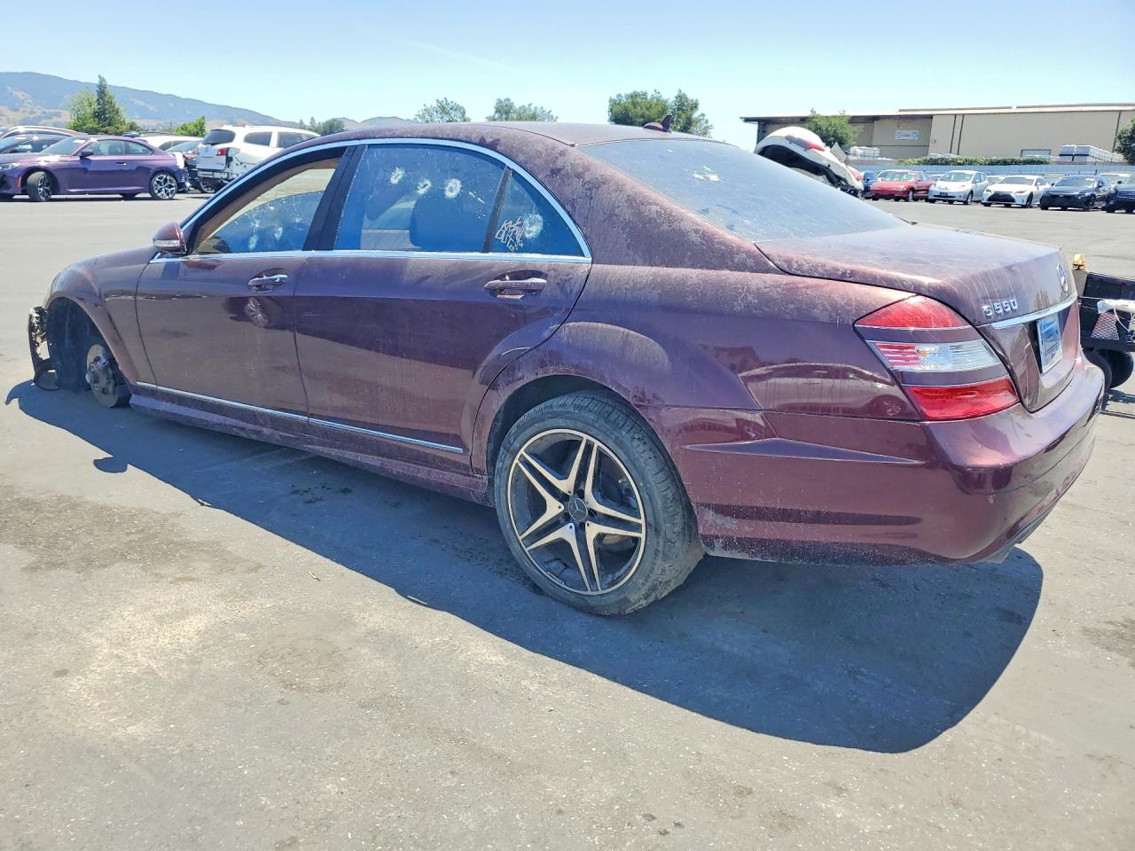 Mercedes-Benz S-Class 550