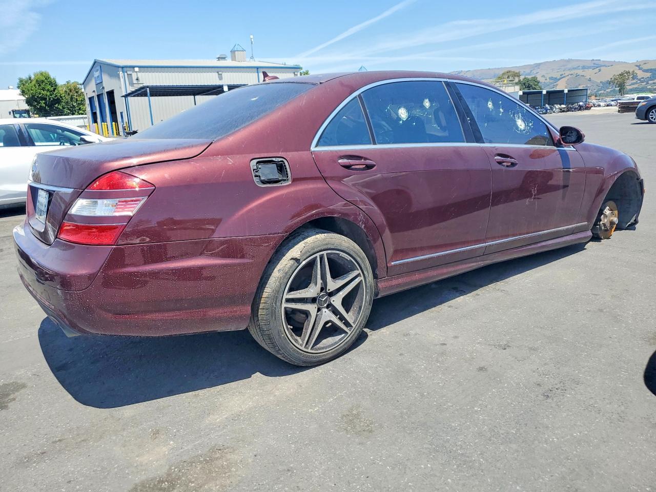 Mercedes-Benz S-Class 550