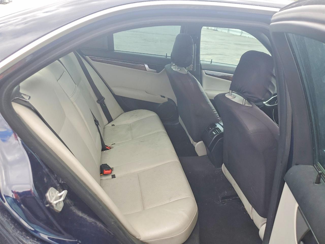 Mercedes-Benz C-Class 250