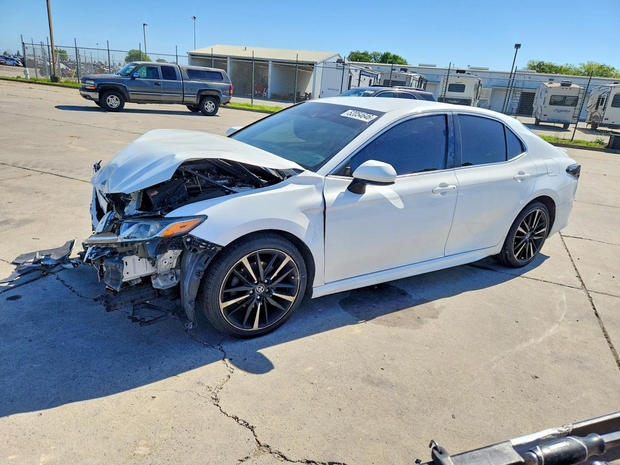 Salvage Toyota Camry Image