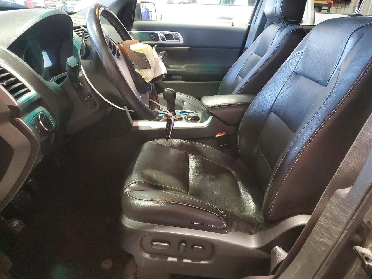 Ford Explorer Sport