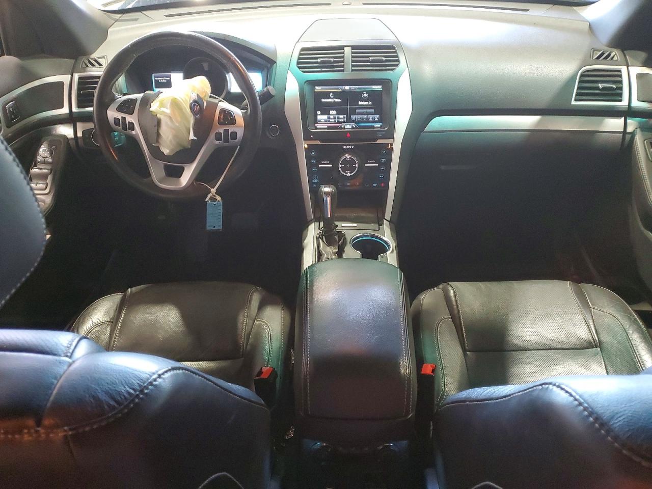 Ford Explorer Sport