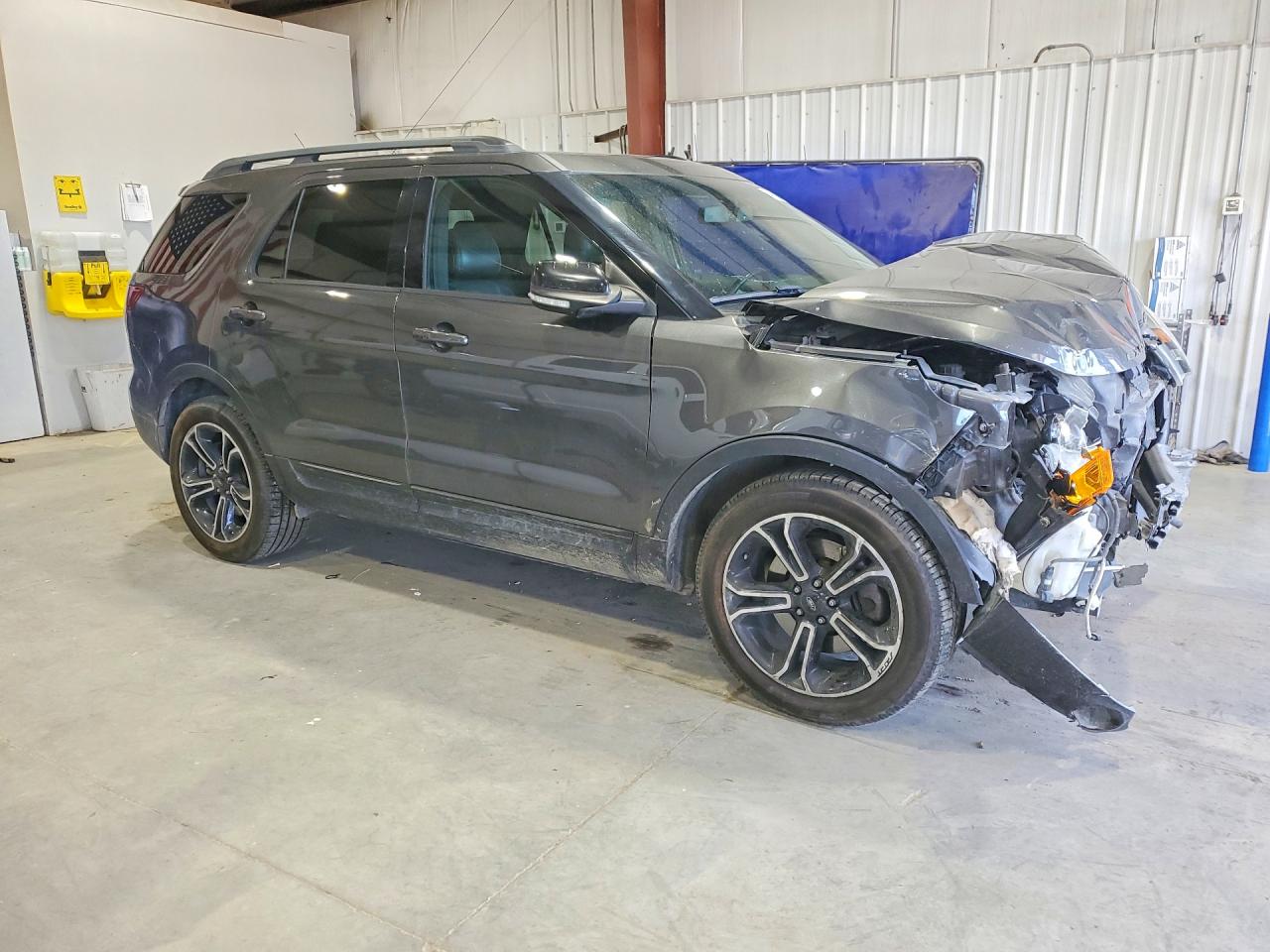 Ford Explorer Sport