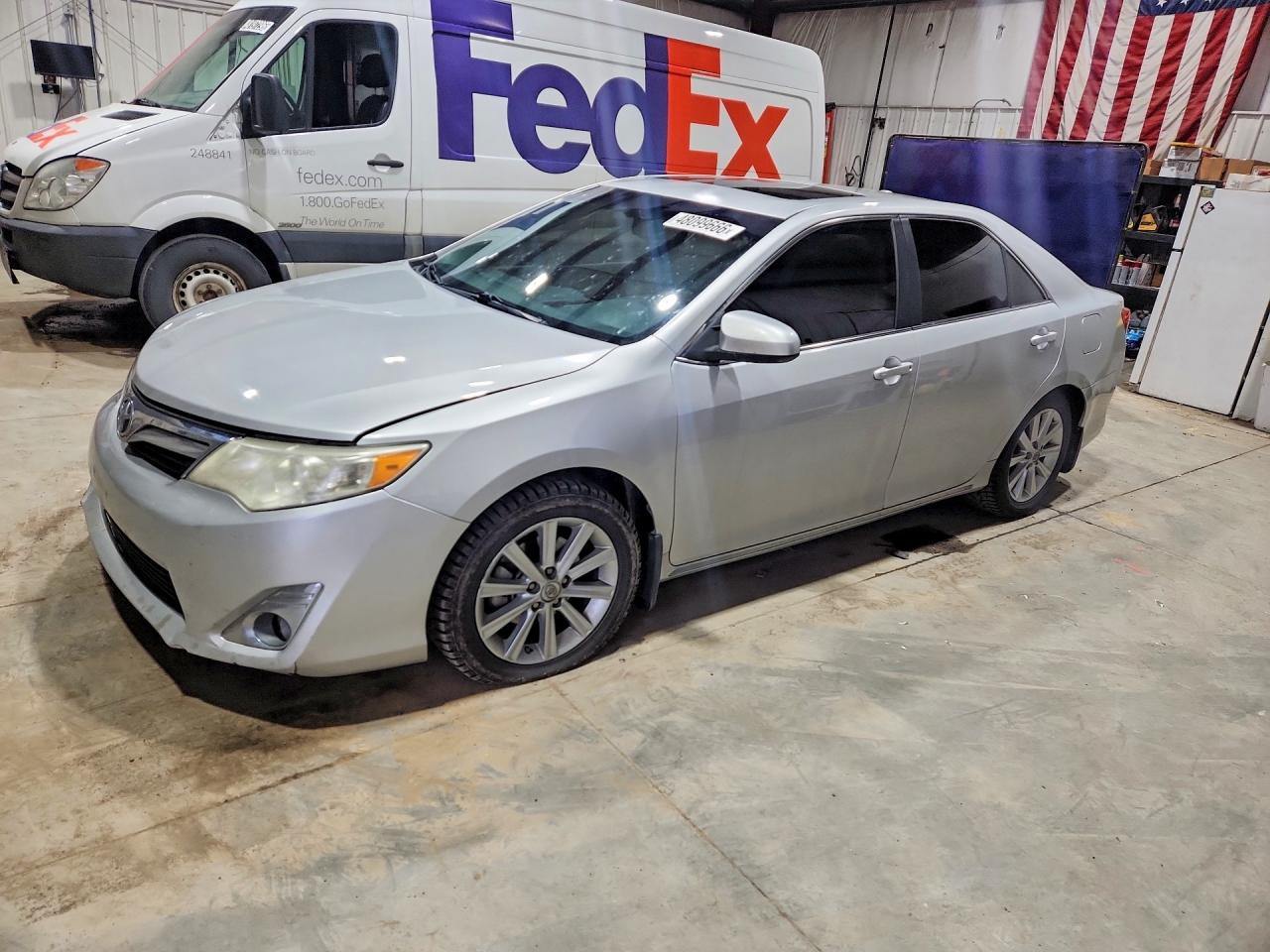 Salvage Toyota Camry Image
