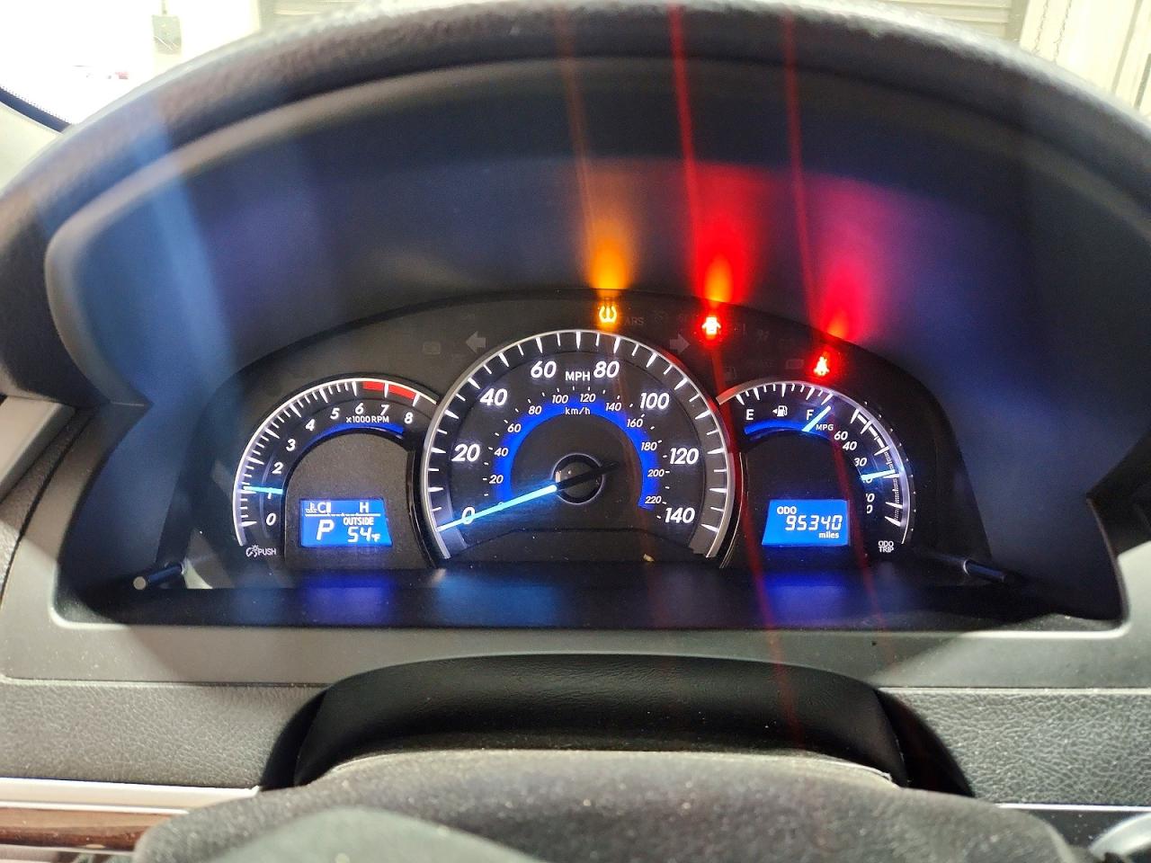 Toyota Camry Xle V6