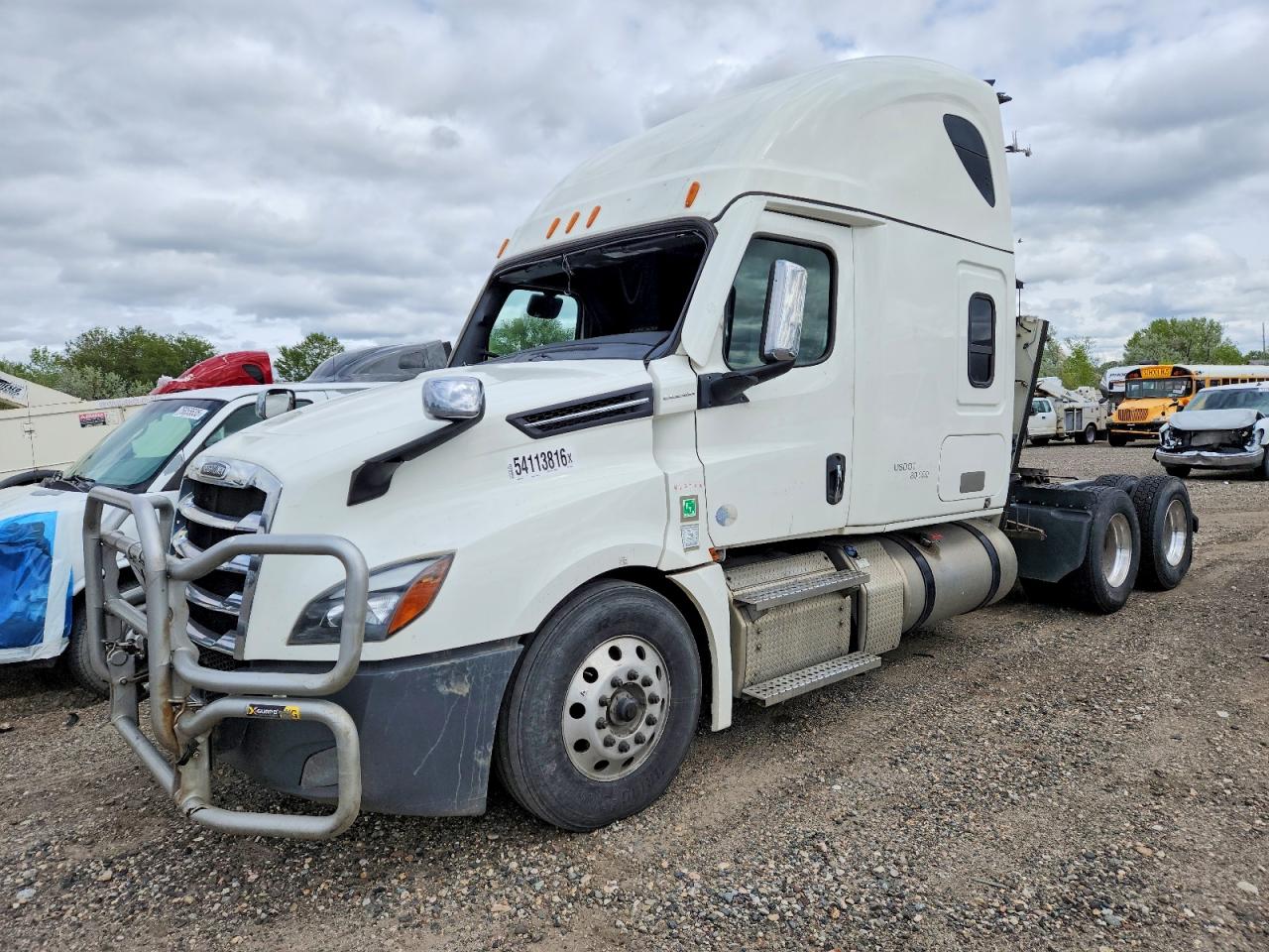 Freightliner Cascadia 126