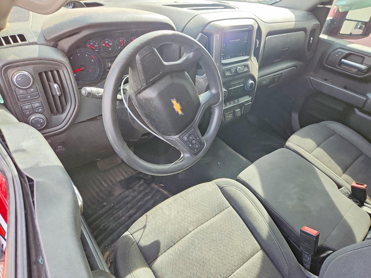 Chevrolet Silverado K2500 Custom
