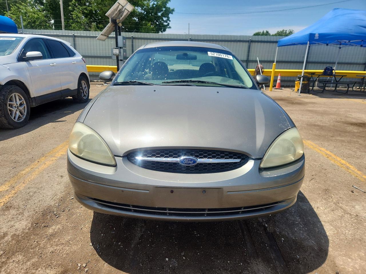 Ford Taurus Se