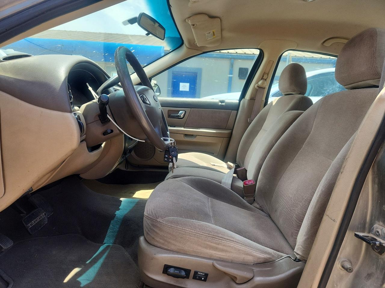 Ford Taurus Se