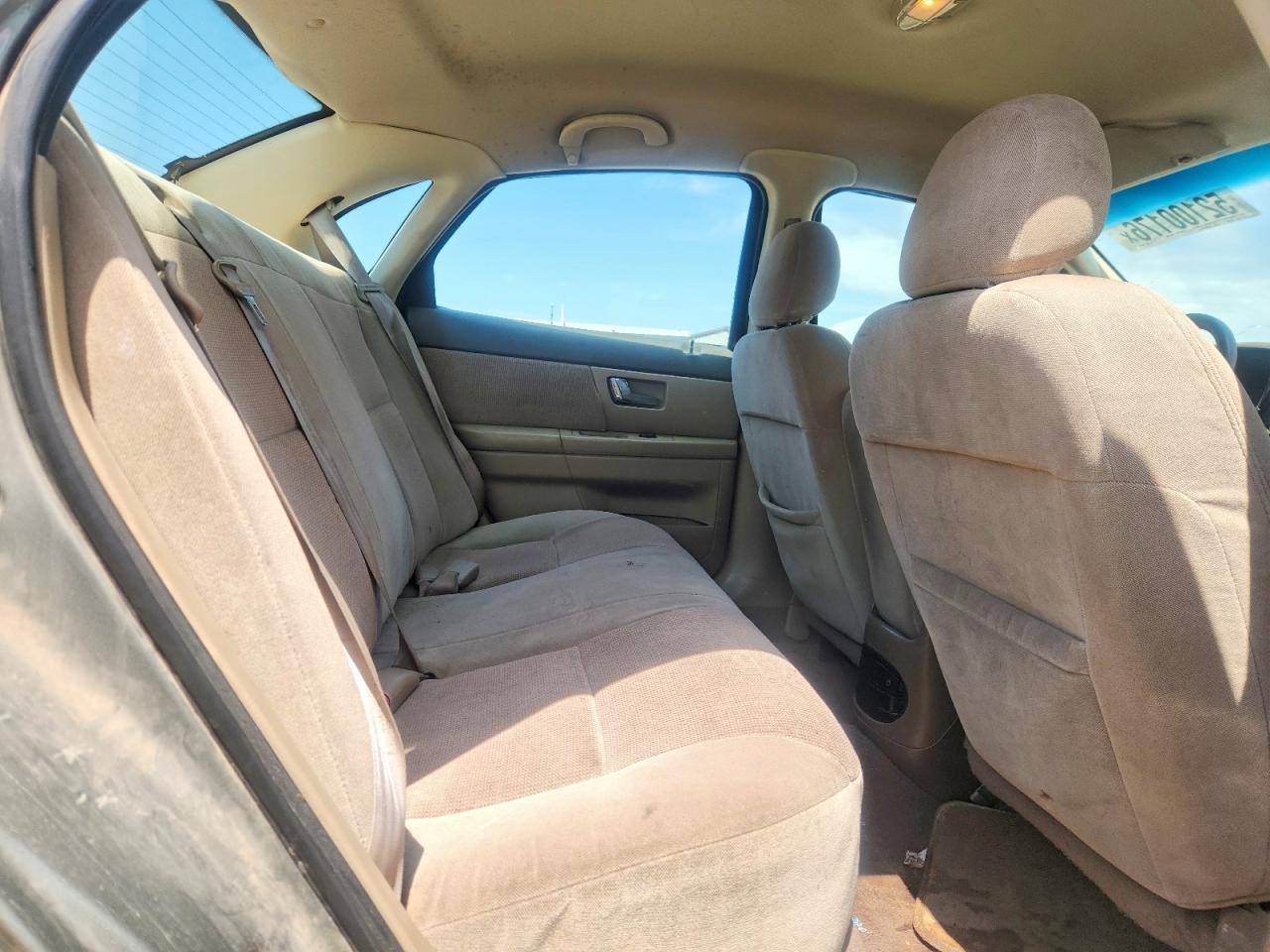 Ford Taurus Se