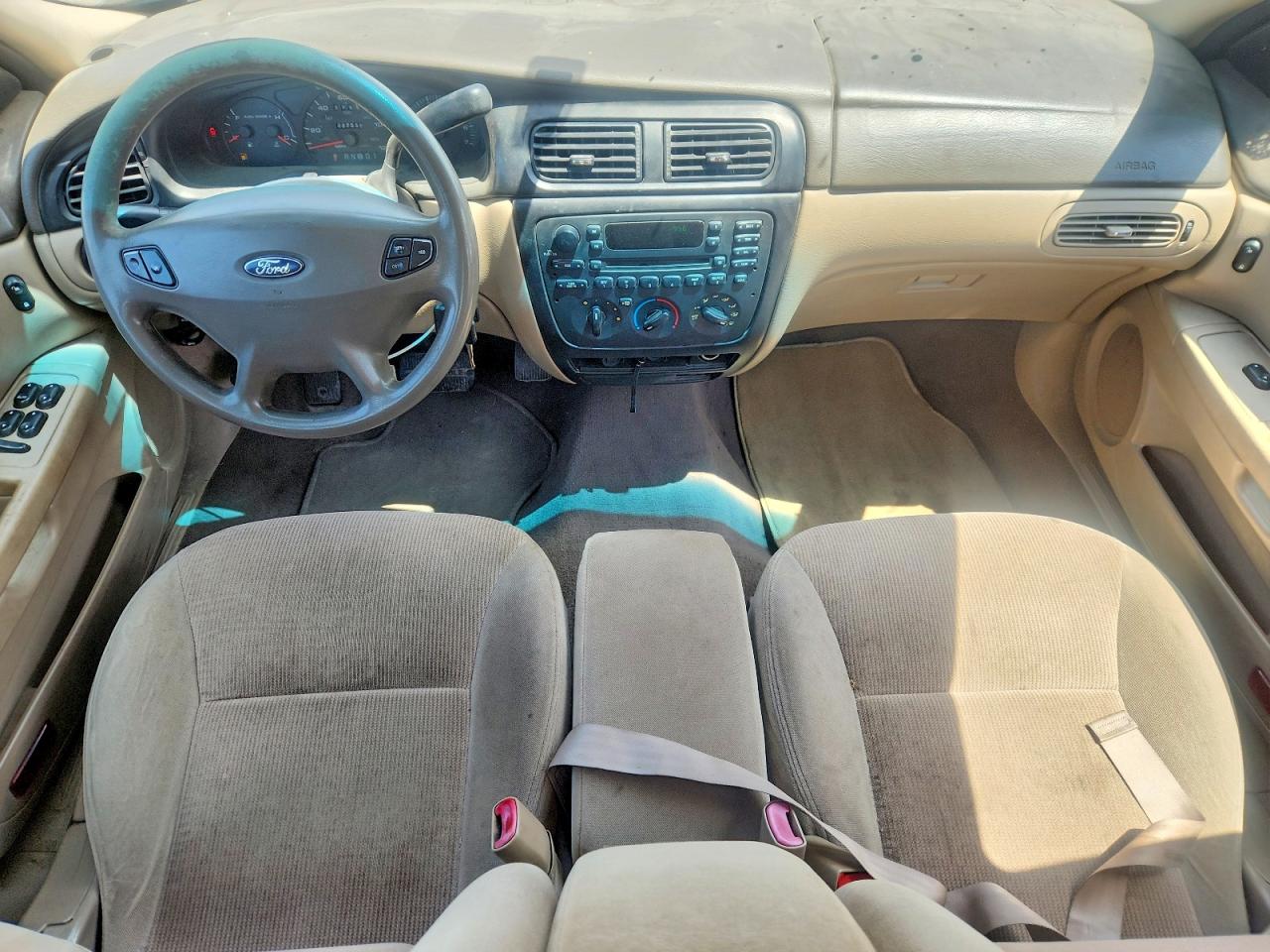 Ford Taurus Se