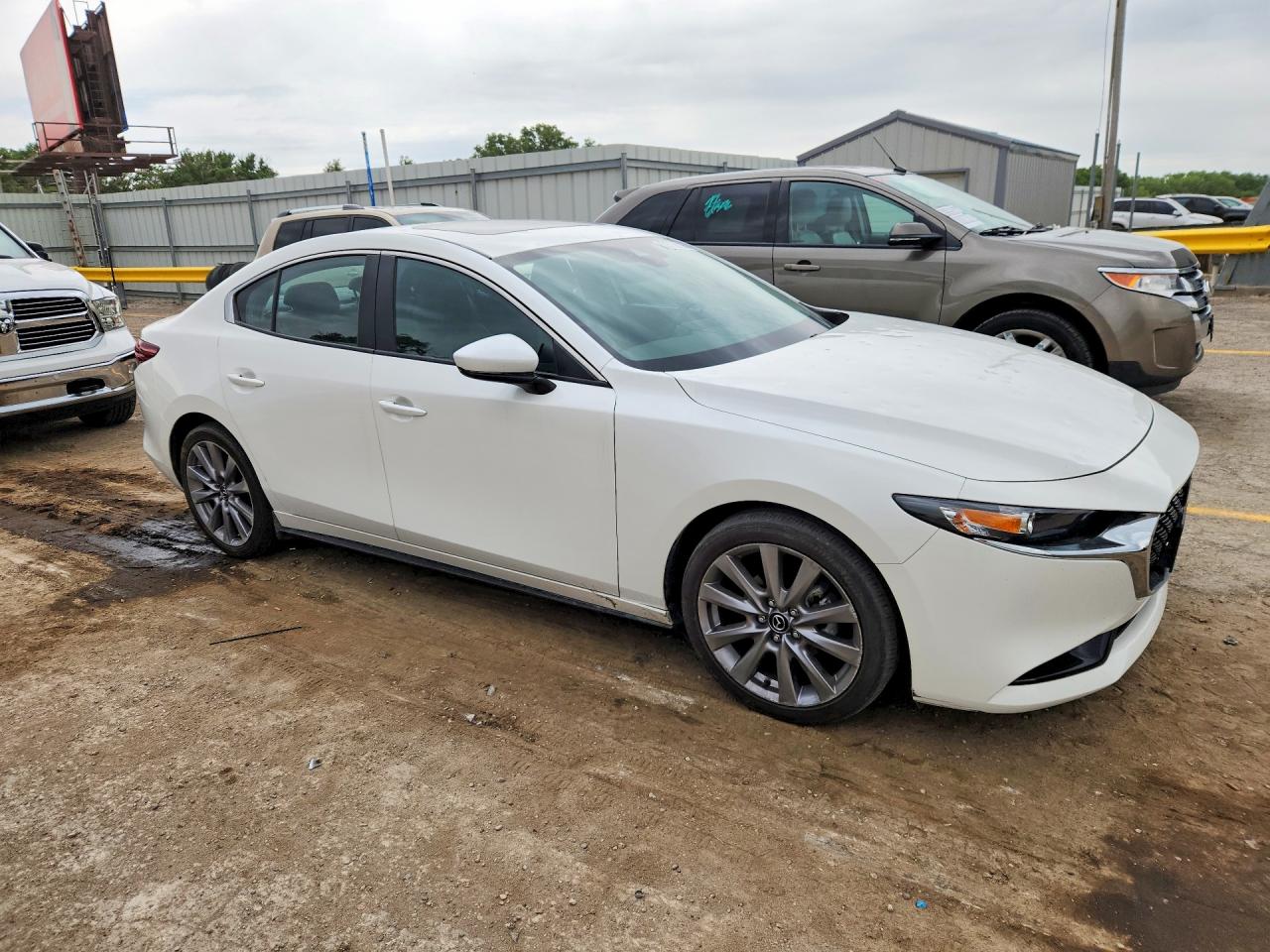 Mazda 3 Preferred