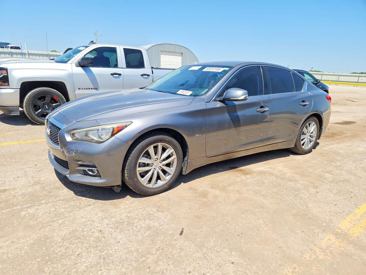 Salvage INFINITI Q50 Image