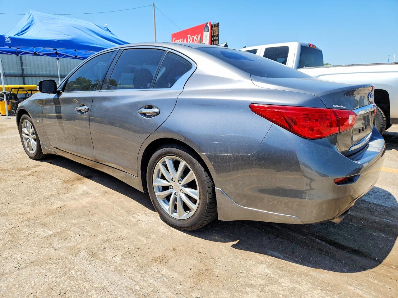 INFINITI Q50 3.0t P 3.0t Premium