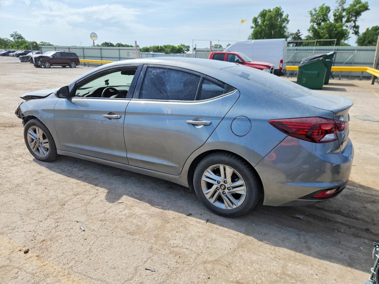 Hyundai ELANTRA Sel