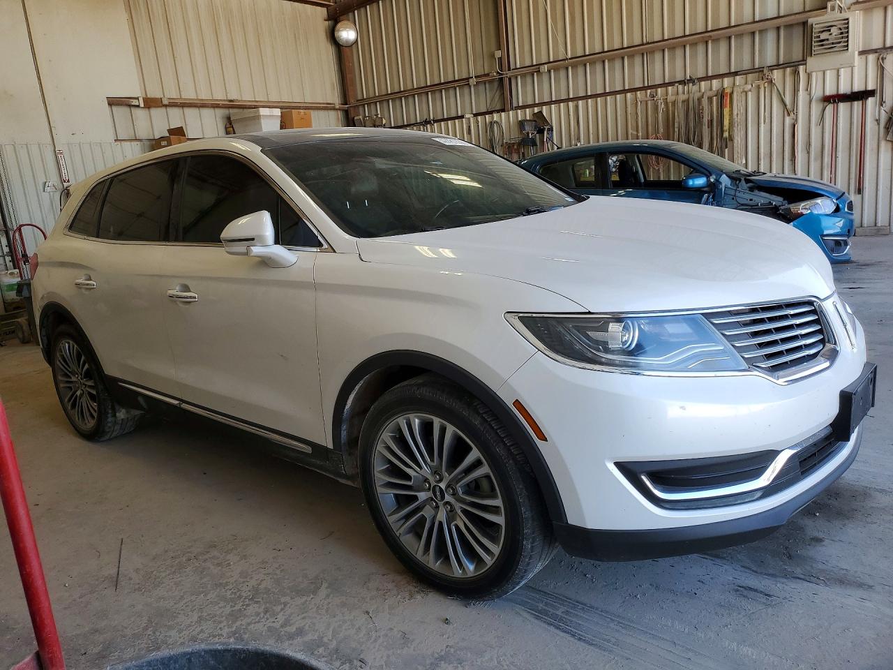 Lincoln MKX Reserve
