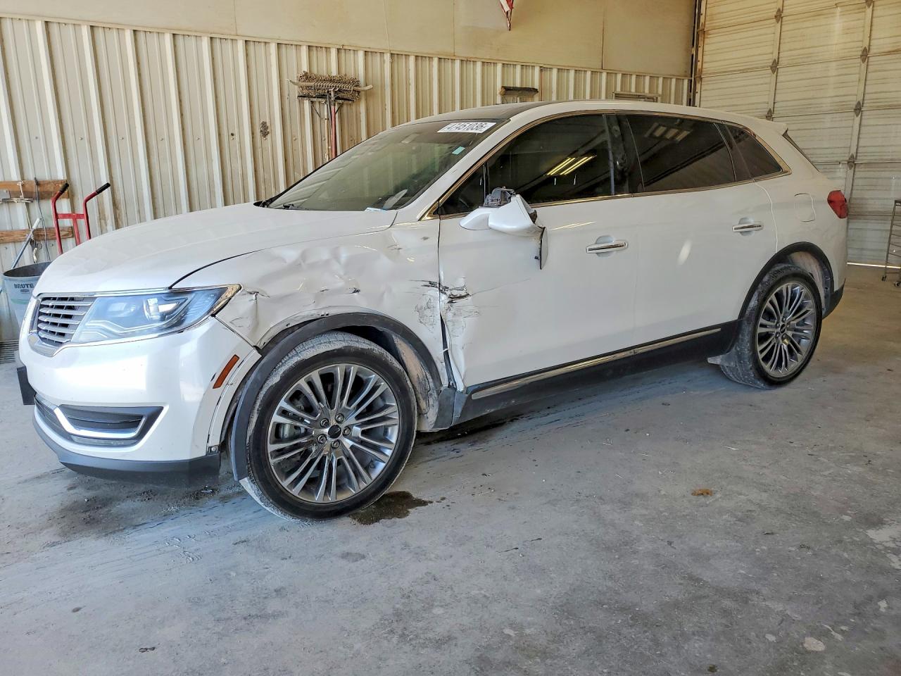 Salvage Lincoln MKX Image
