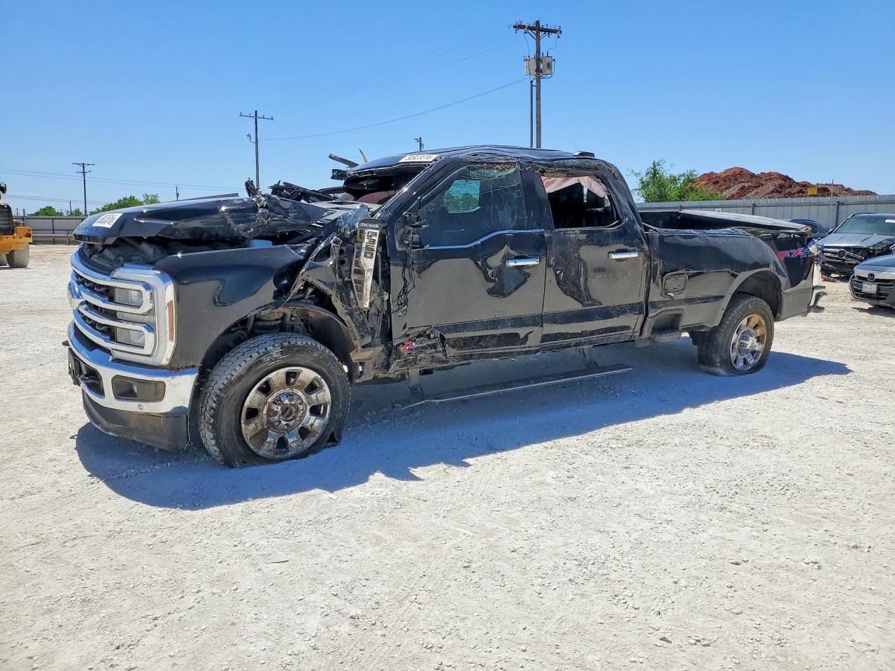 Salvage Ford F-350 Image