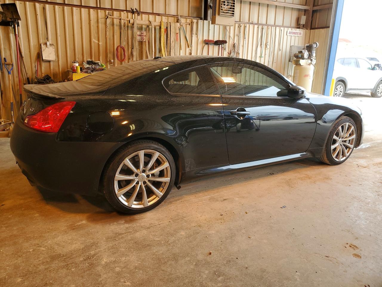 INFINITI G37 Coupe Base