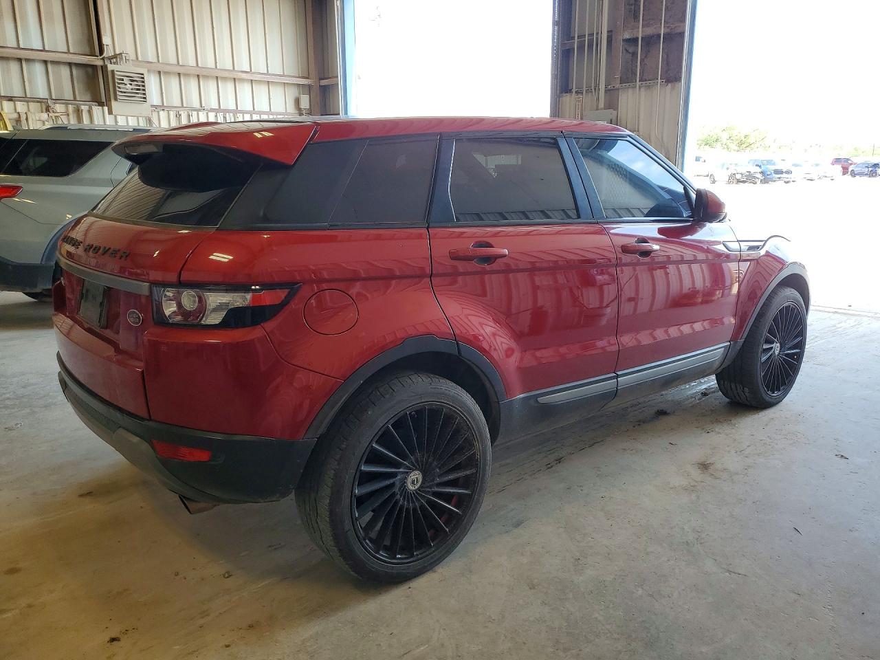 Land Rover Range Rover Pure Premium