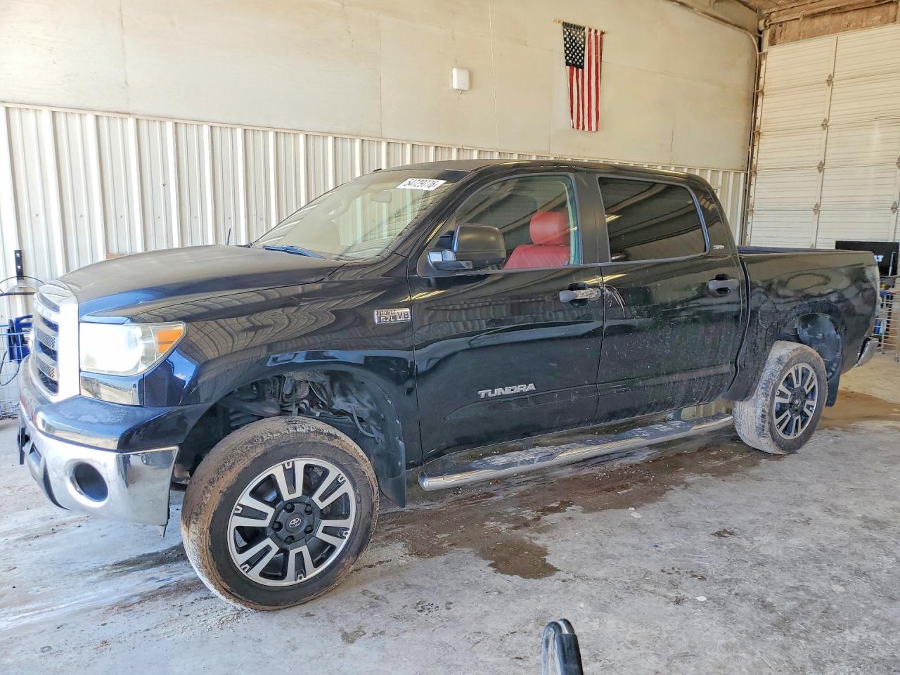 Salvage Toyota Tundra Image