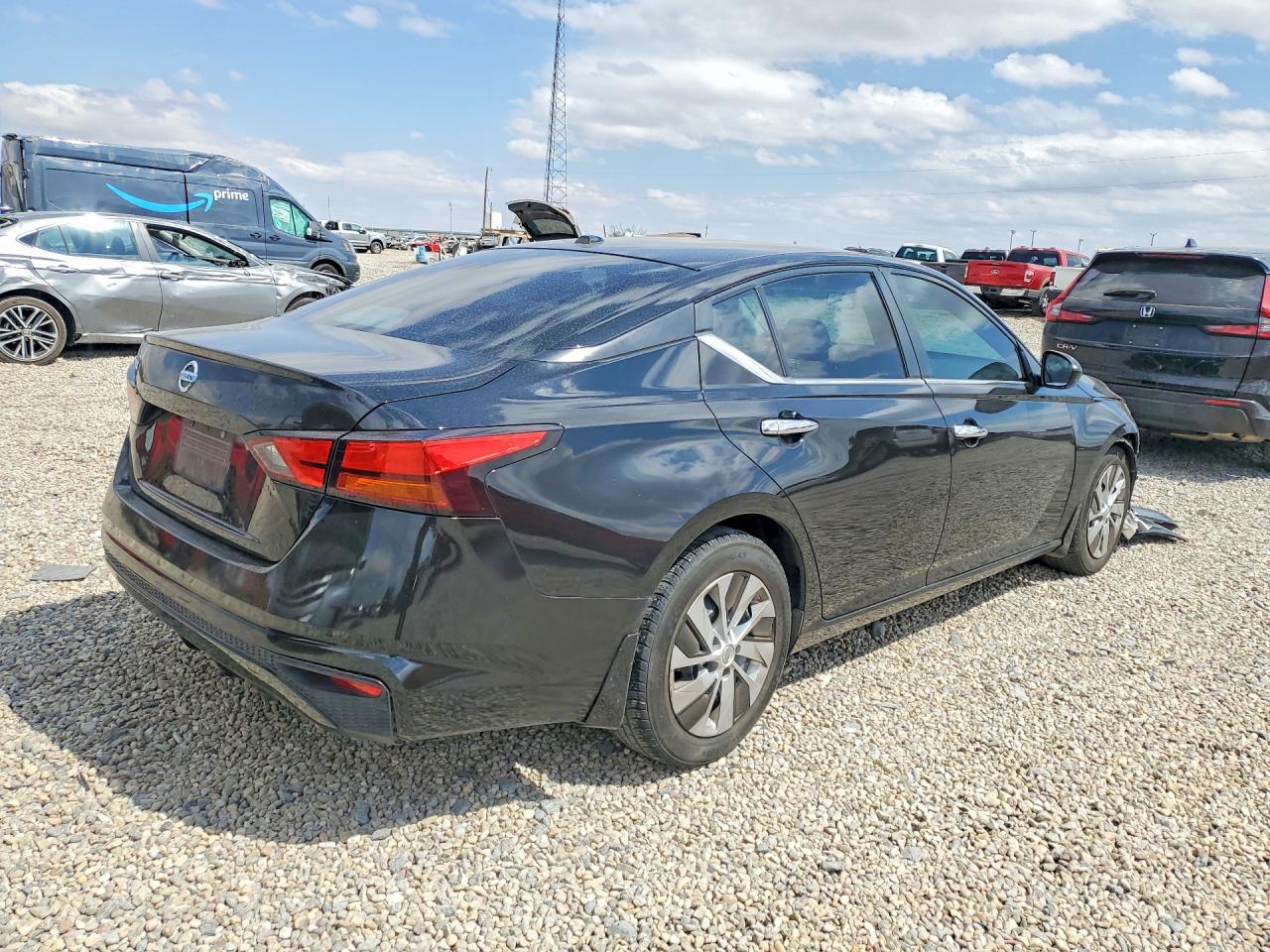 Nissan Altima S