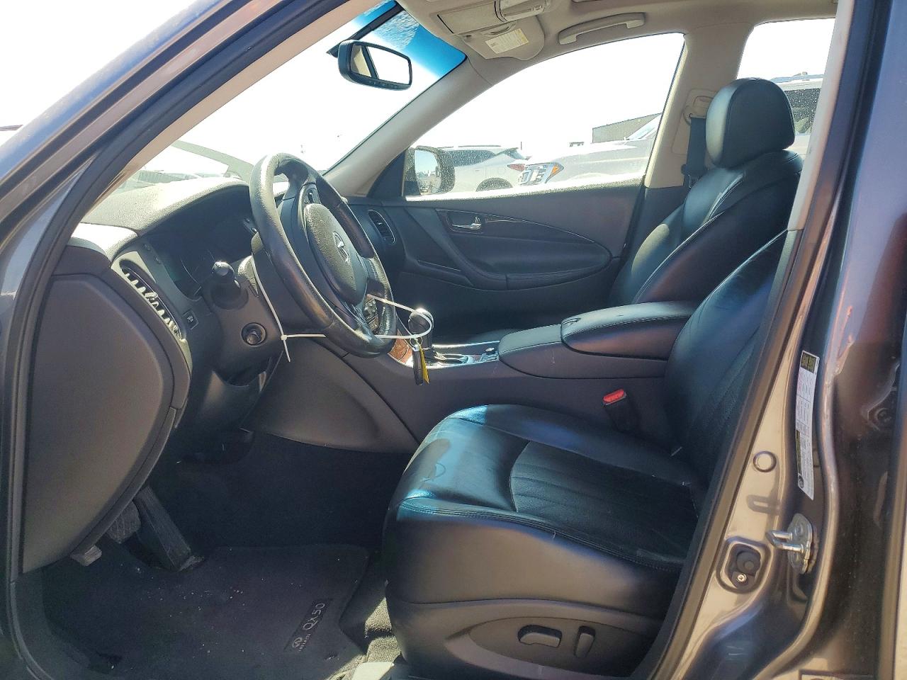INFINITI Qx Base