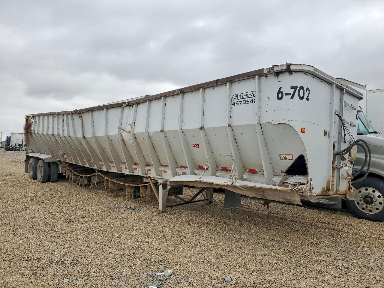 Salvage Aulick Ind Trailers Image