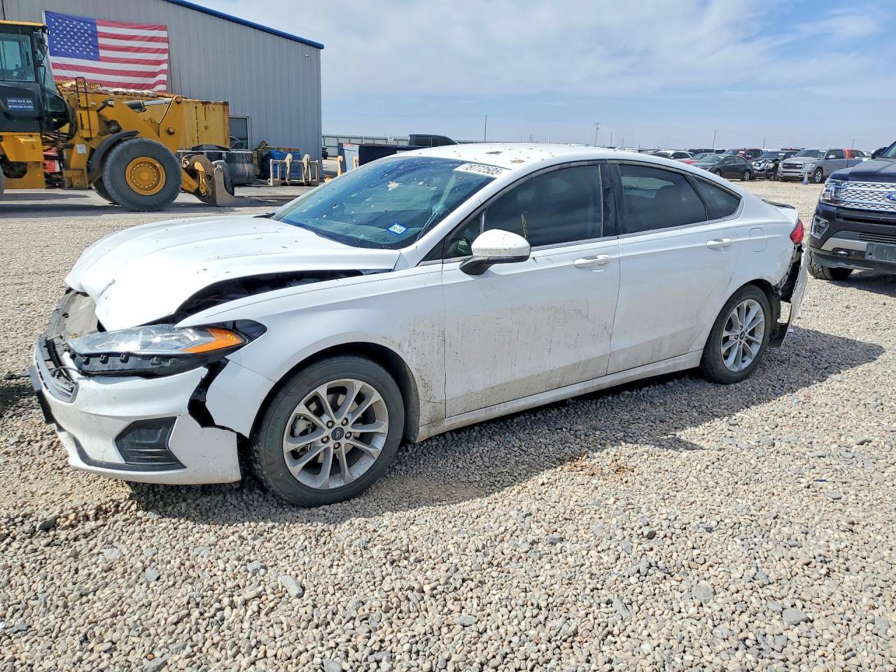 Salvage Ford Fusion Image