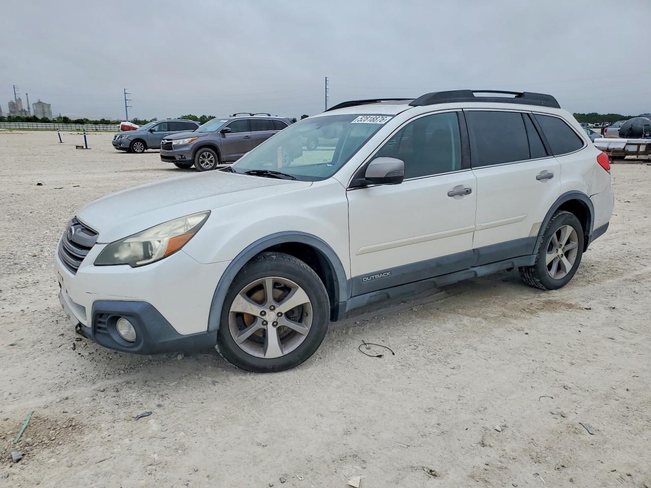 Salvage Subaru Outback Image