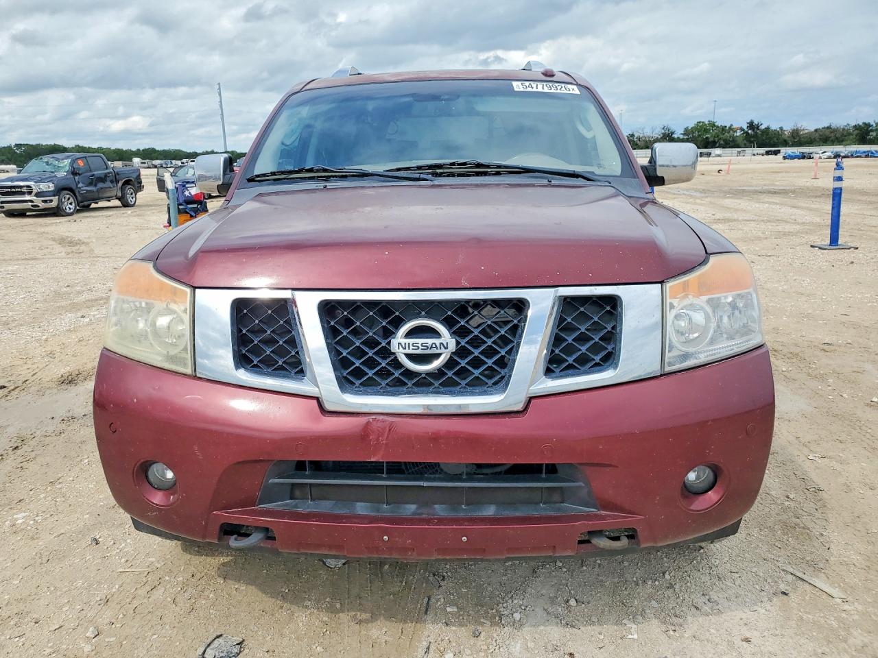 Nissan Armada Sv