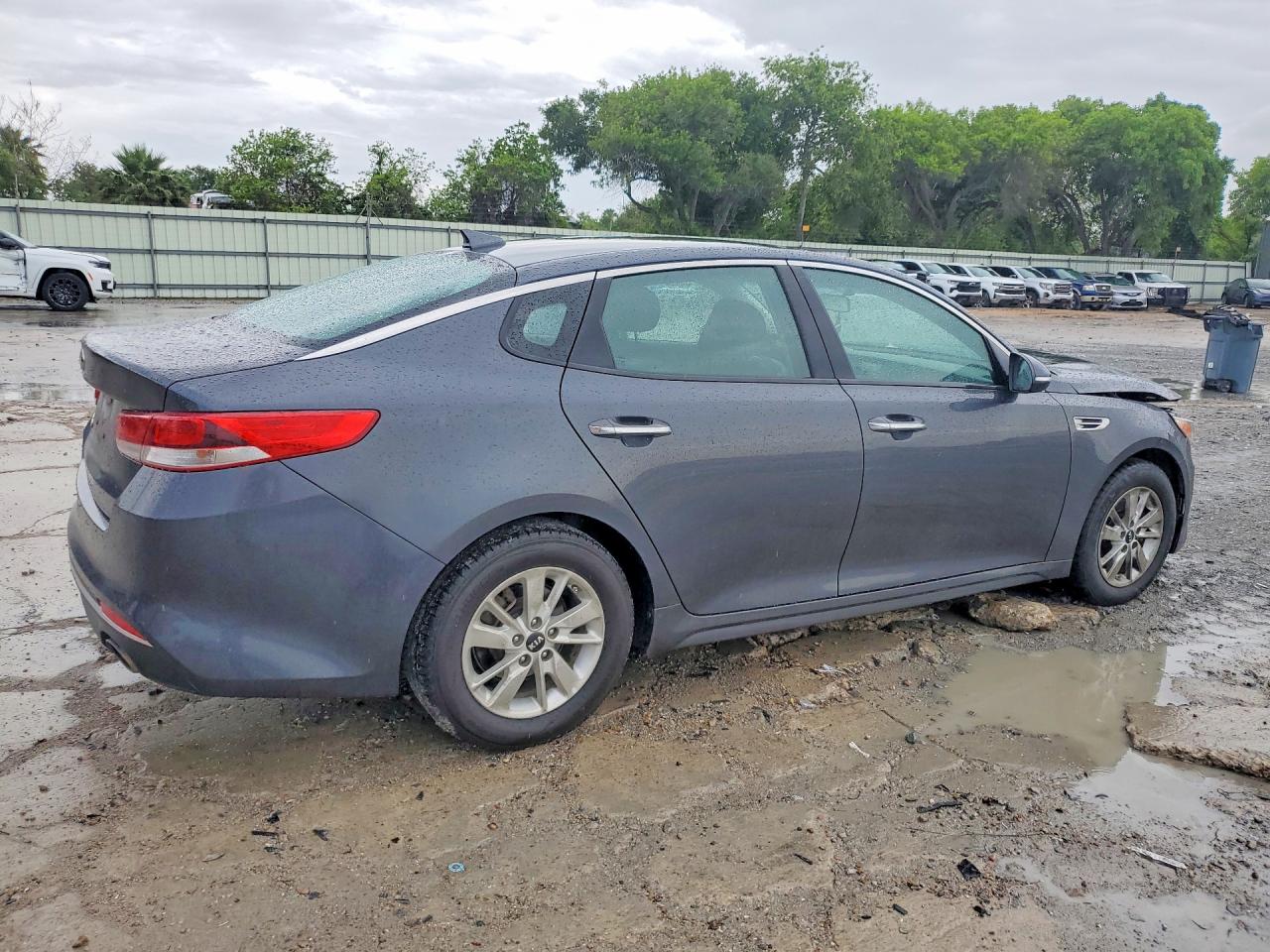 Kia Optima Lx