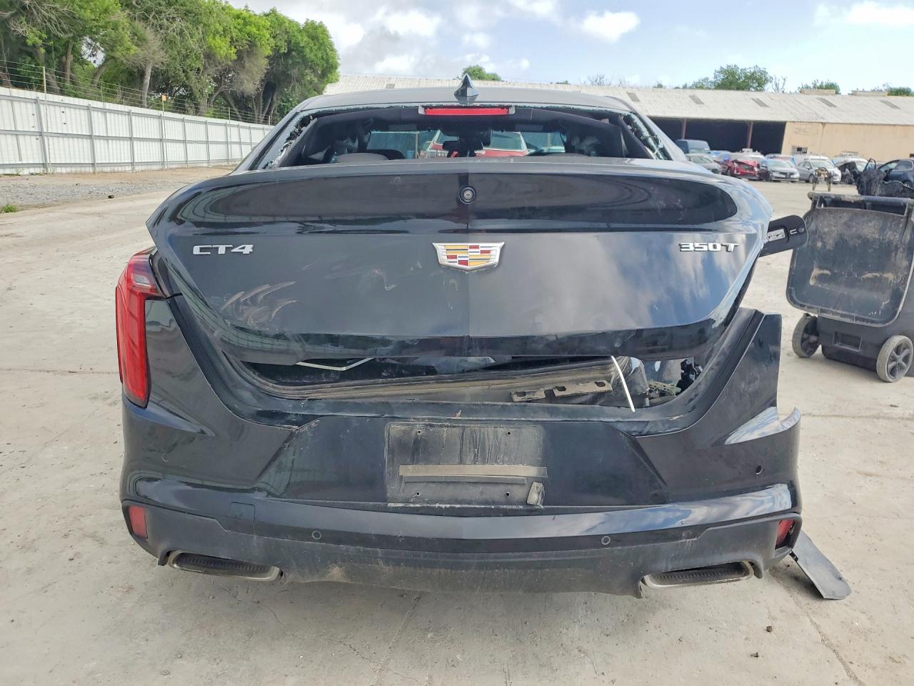 Cadillac CT4 Luxury