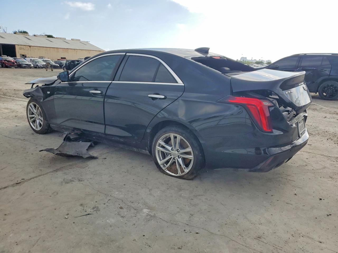Cadillac CT4 Luxury
