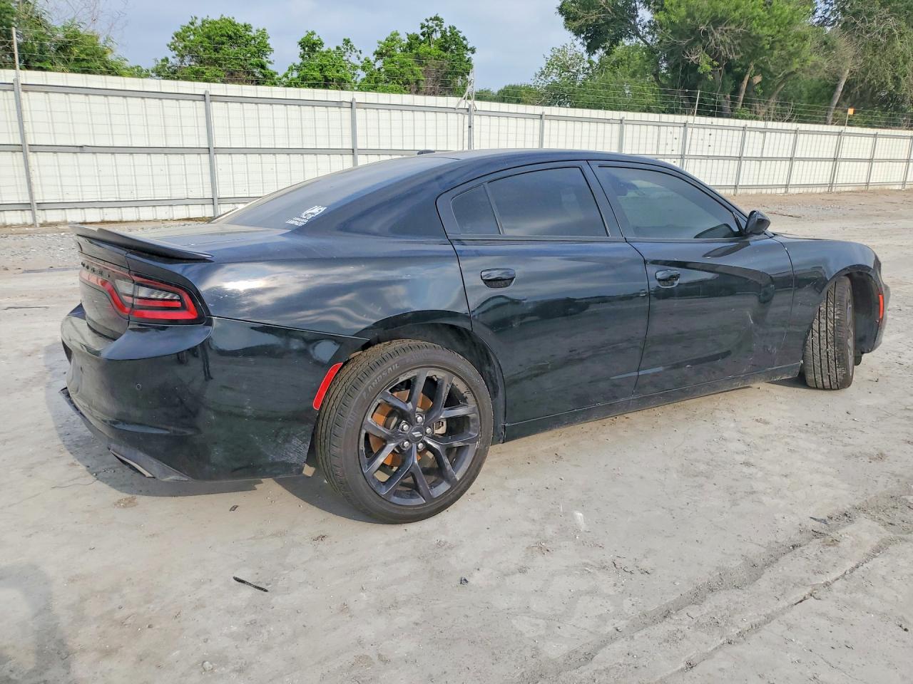 Dodge Charger Sxt