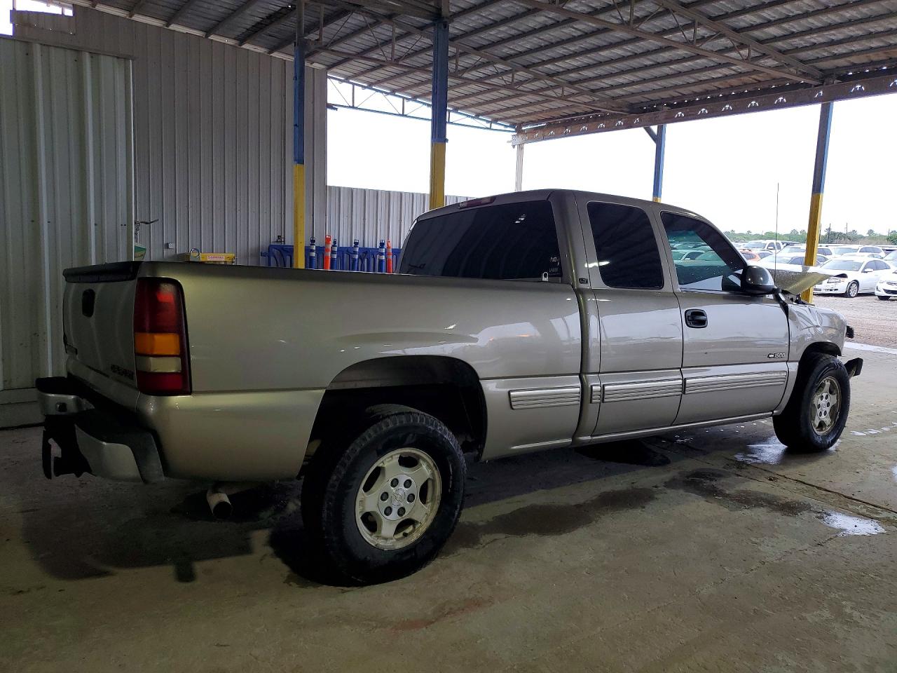 Chevrolet Silverado C1500