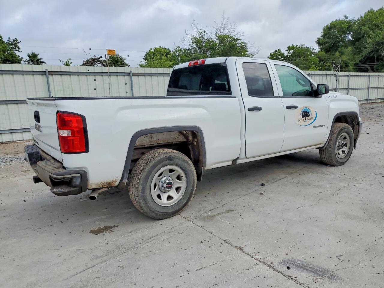 GMC Sierra