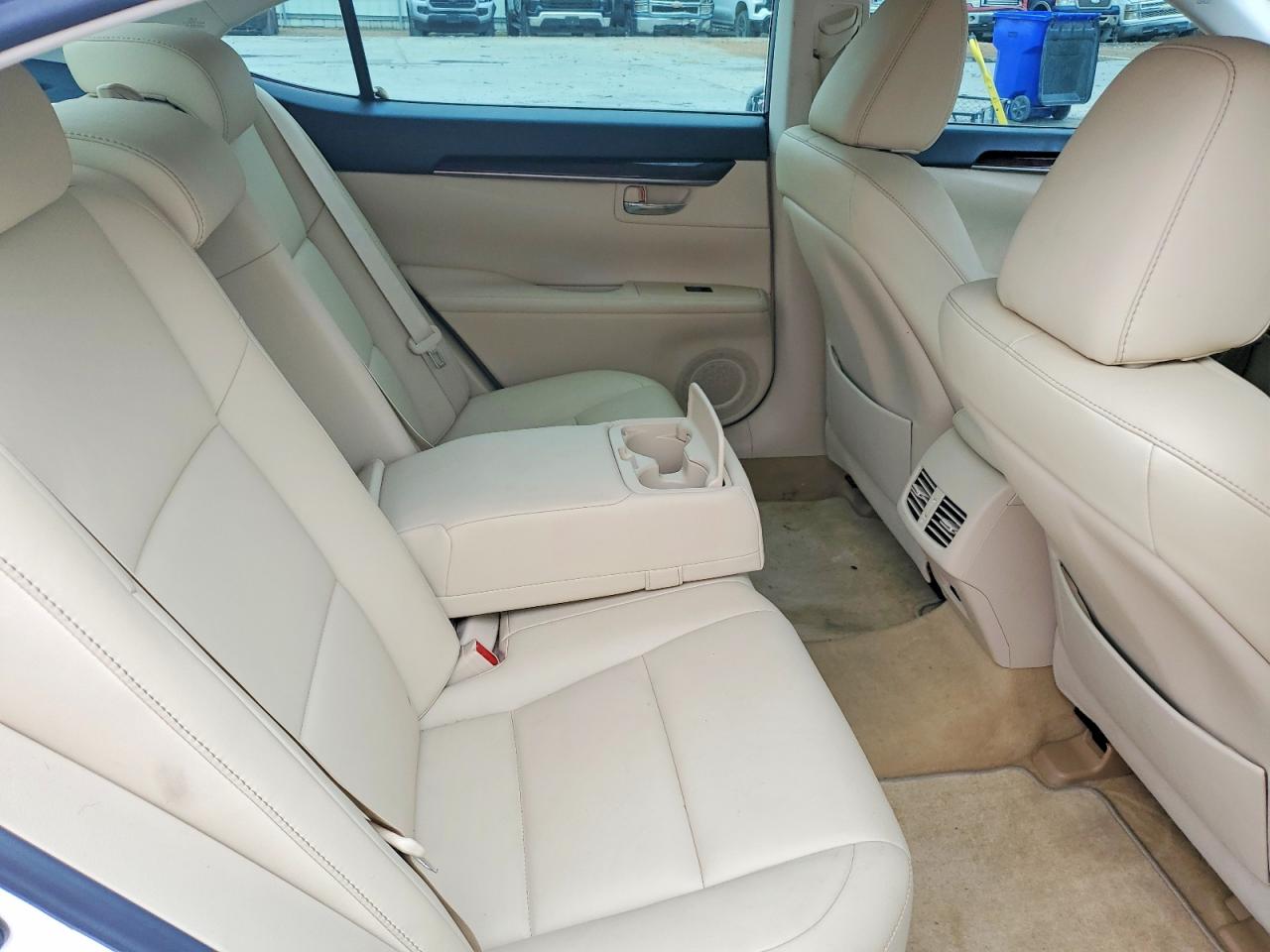 Lexus Es Base