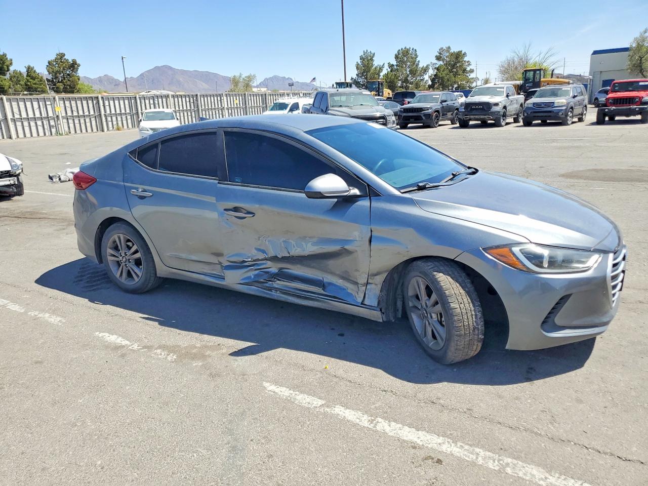 Hyundai ELANTRA Sel