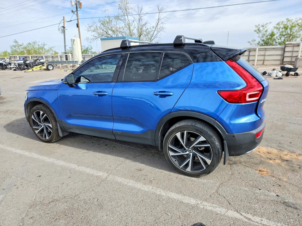 Volvo XC40 T5 R-design