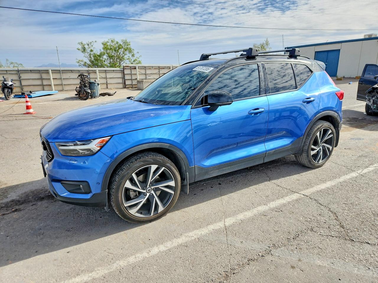Salvage Volvo XC40 Image