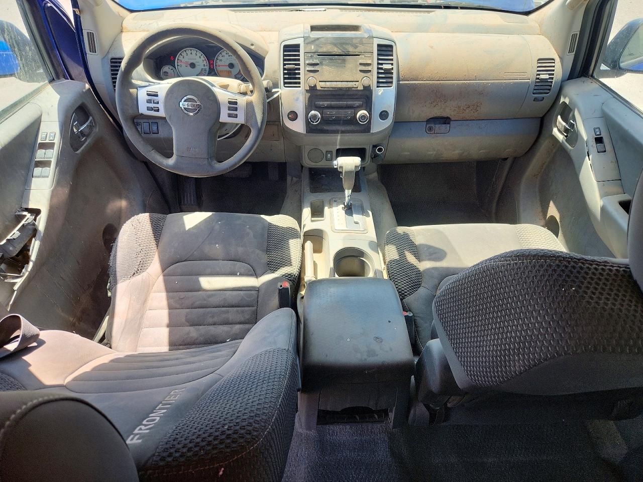 Nissan Frontier Desert Runner